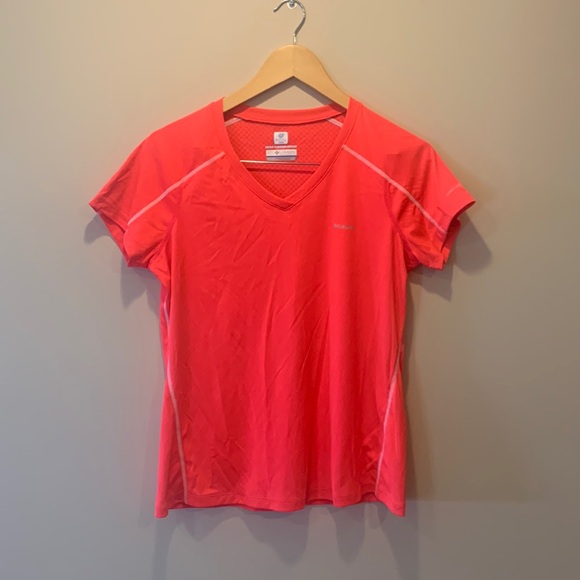 Columbia Sweat Activated Cooling Top - Picture 1 of 7